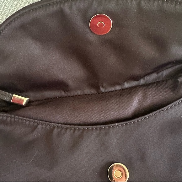 Vince Camuto black nylon shoulder bag - Picture 4 of 8